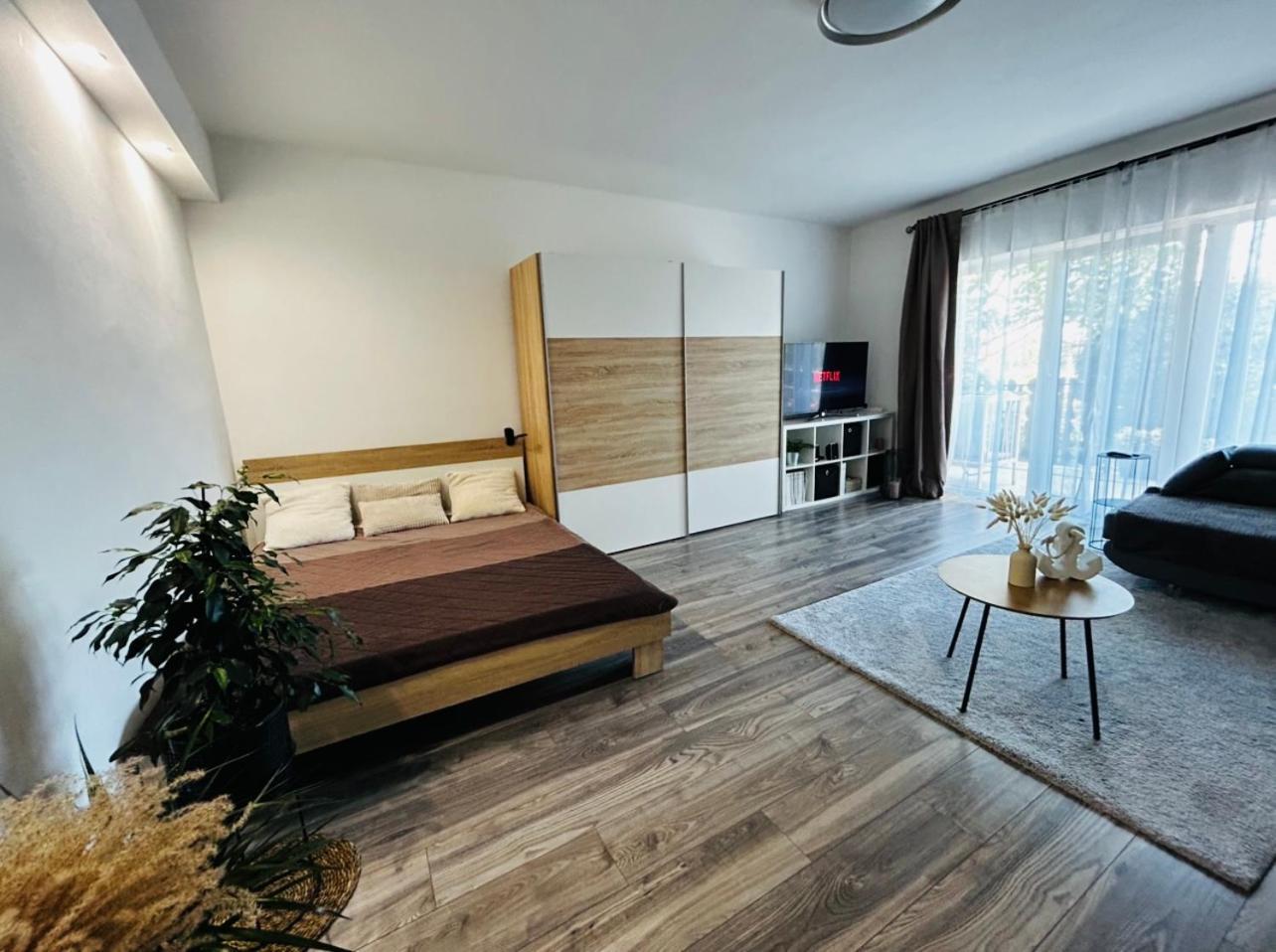 Gabi Apartman Gyenesdiás Exterior photo